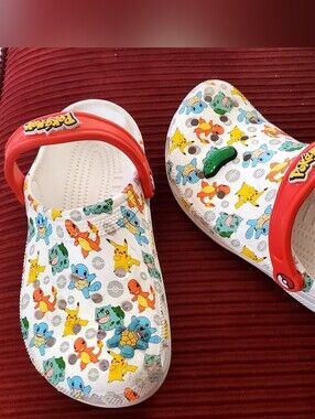 CROCS X POKEMON  Slip-On  Clogs in Multi Color On  Off-White 6J Equiv Womens 8